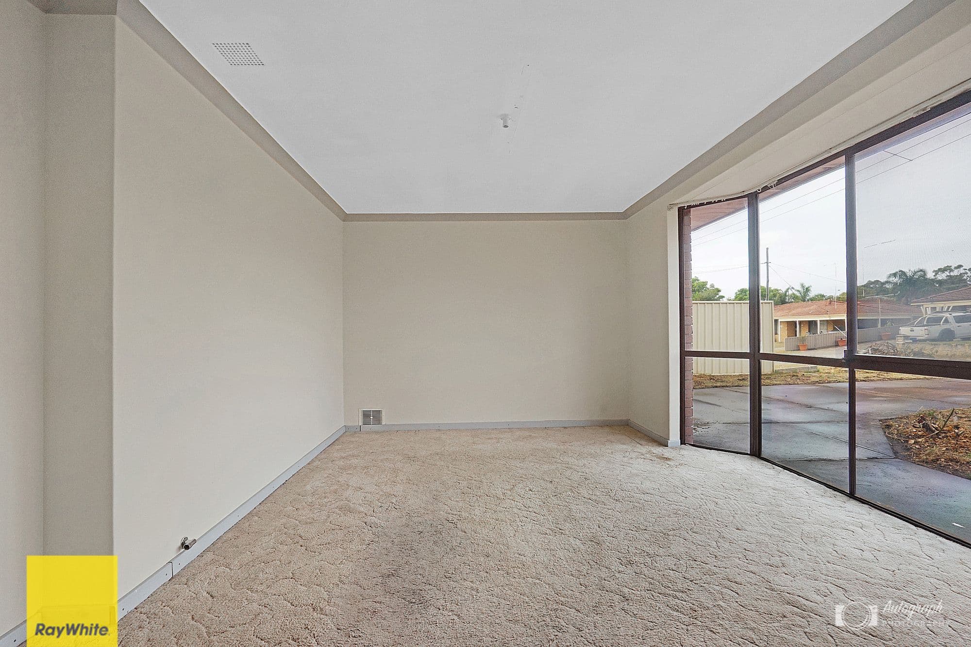 26 Oakleaf Circle, Mirrabooka WA 6061, Mirrabooka - Thumbnail 3