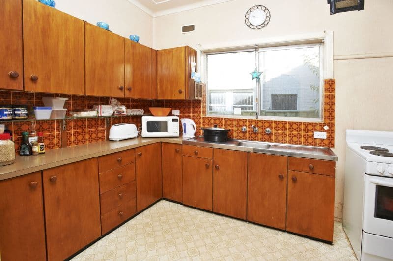 28 Hayes Road, SEVEN HILLS NSW 2147, Seven Hills - Thumbnail 3
