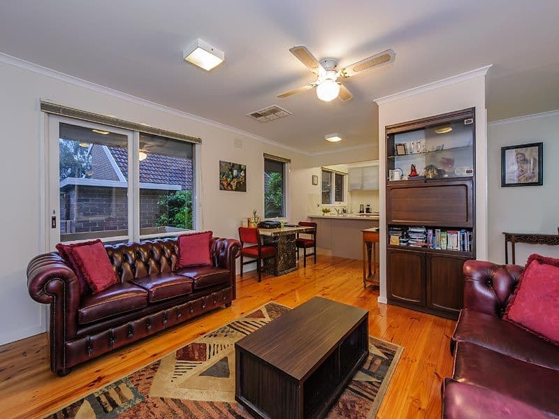 29 Boardman Close, BOX HILL SOUTH VIC 3128, Box Hill South - Thumbnail 3