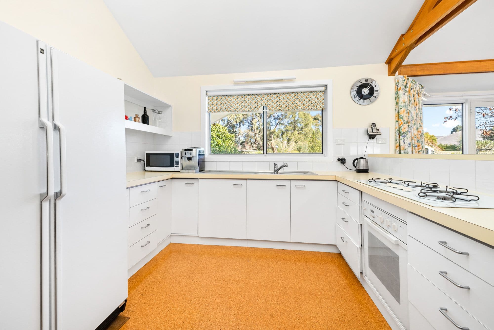4 John Ball Place, Werribee VIC 3030, Werribee - Thumbnail 4