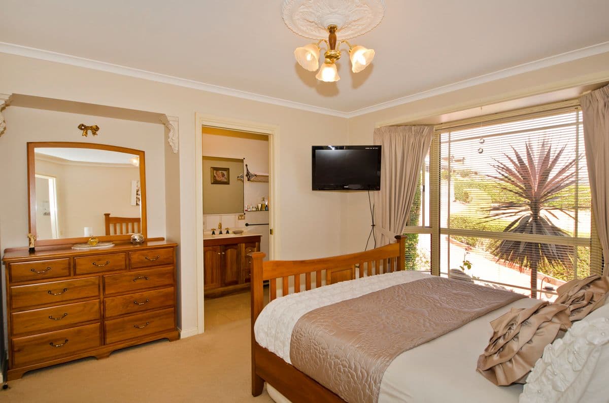7 Columbus Drive, BLACKSTONE HEIGHTS TAS 7250, Blackstone Heights - Thumbnail 8