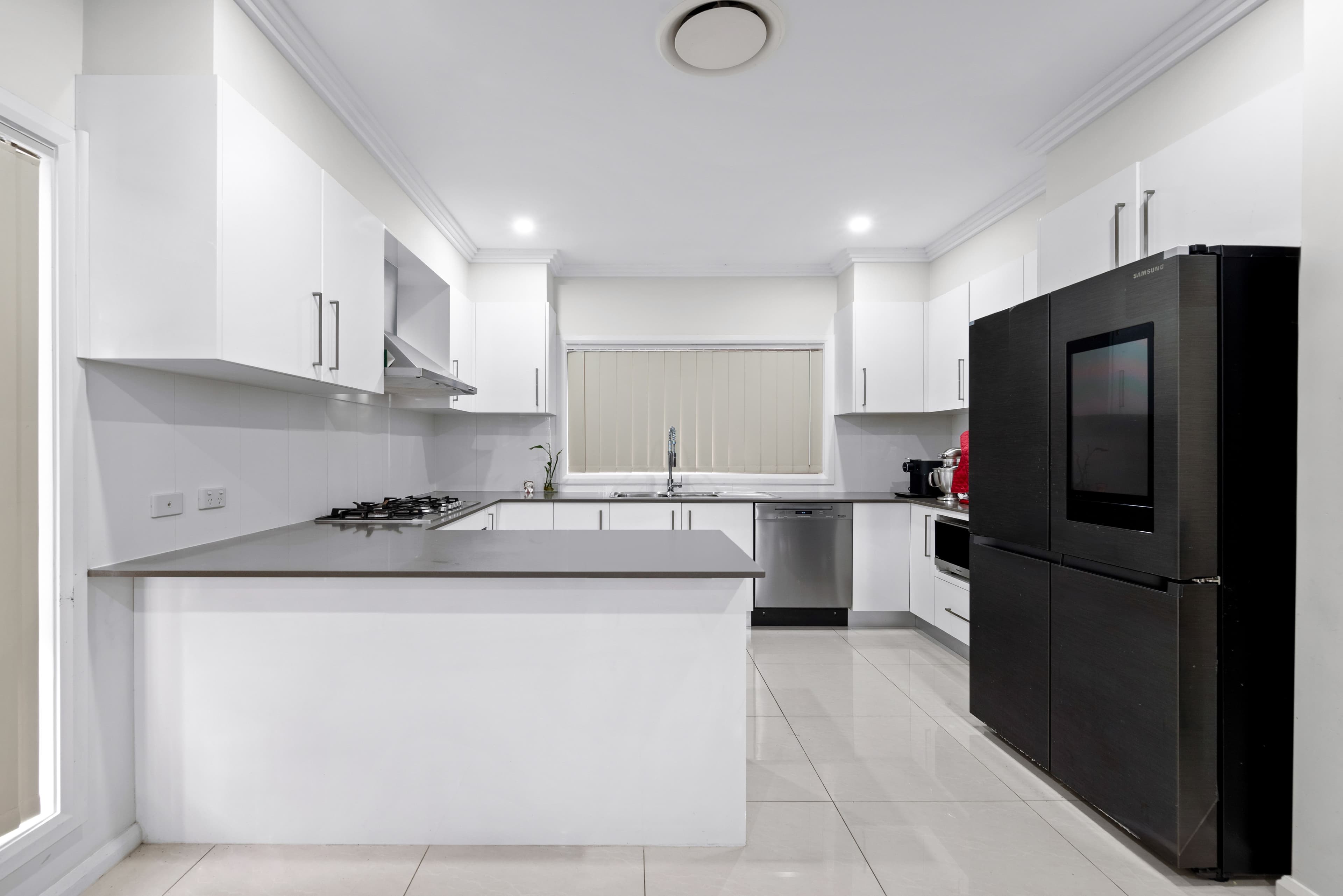Lot 18 Gallant Place, Lochinvar, Gregory Hills - Thumbnail 4