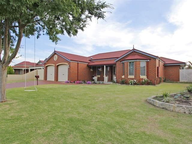 5 Santa Monica Avenue, Coolum Beach, Coolum Beach - Image 1