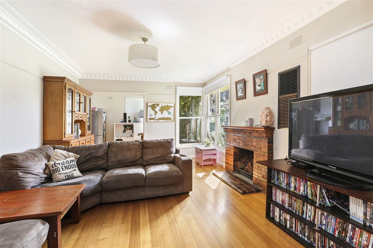 9 Norman Court, Highton VIC 3216, Highton - Thumbnail 4