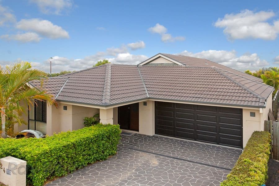 24 Treetops Avenue, SPRINGFIELD LAKES QLD 4300, Springfield Lakes - Image 1