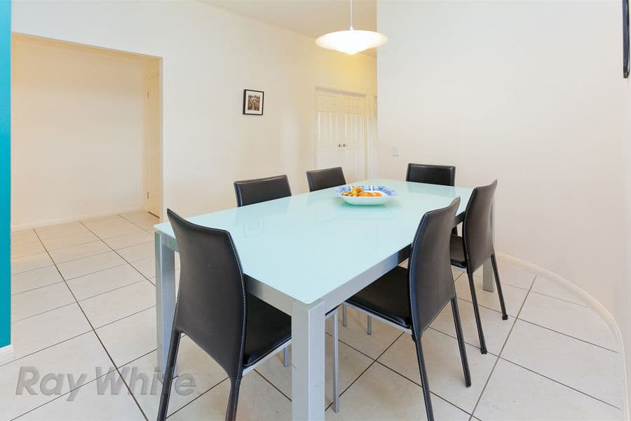 24 Treetops Avenue, SPRINGFIELD LAKES QLD 4300, Springfield Lakes - Thumbnail 4