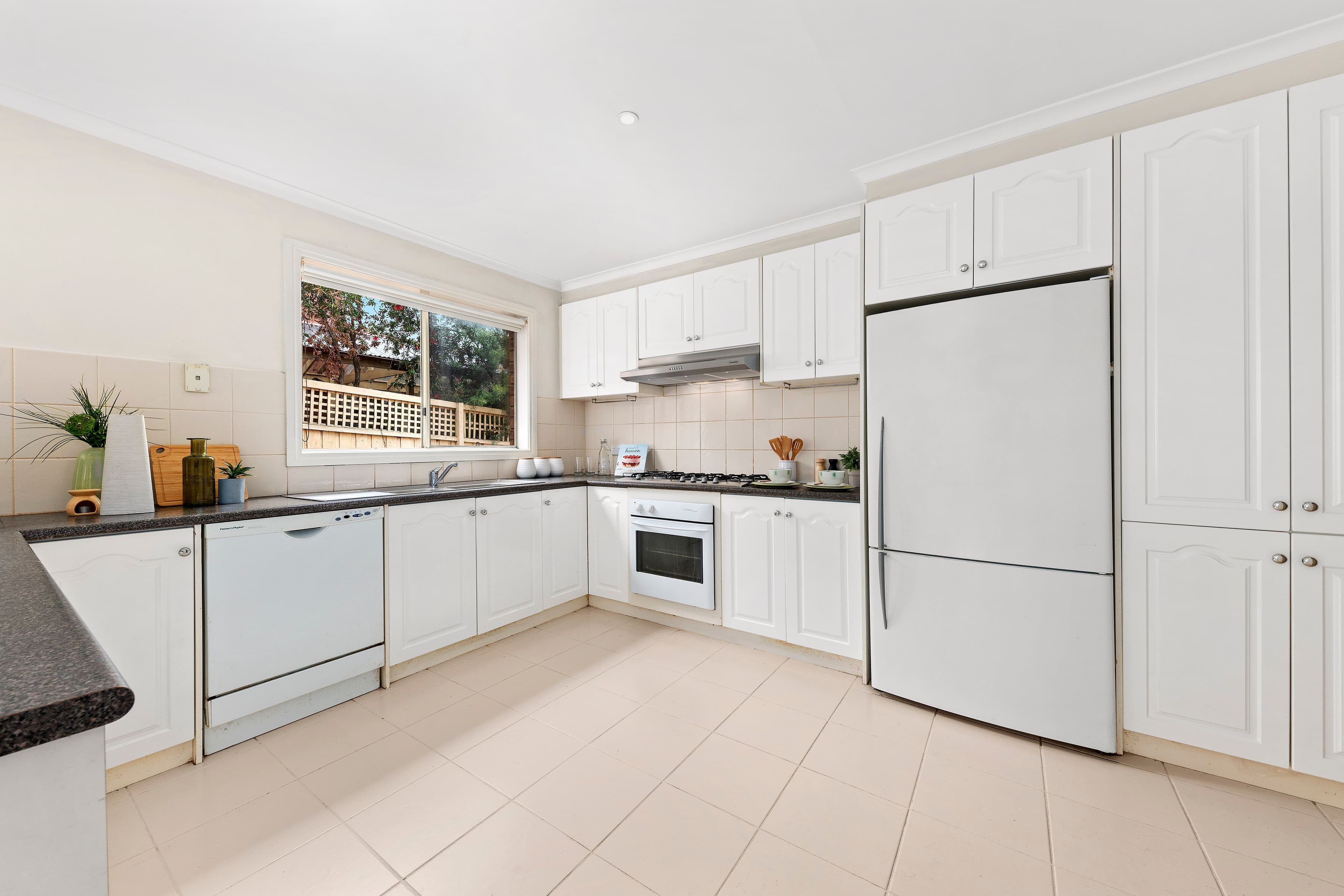 16 Memory Lane, Rowville VIC 3178, Rowville - Thumbnail 4