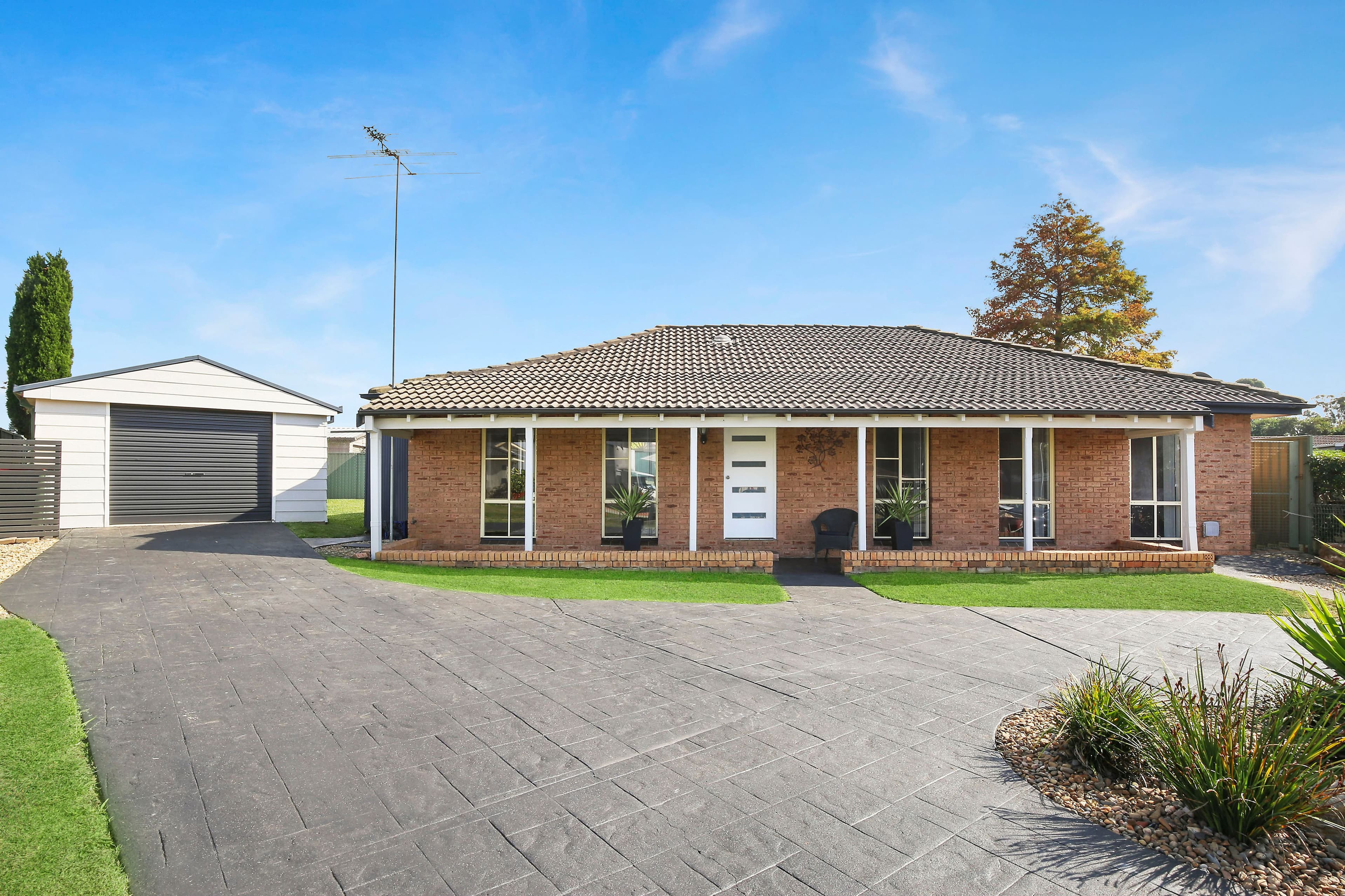5 Warren Place, Wakeley - Image 1