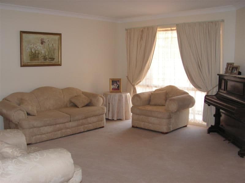 6 Newlands Place, DUBBO NSW 2830, Dubbo - Thumbnail 2