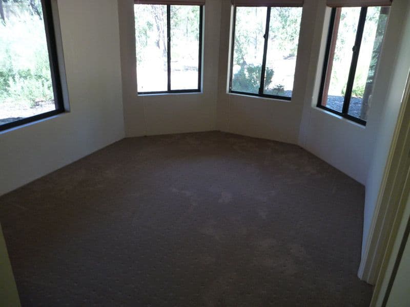 322 Leschenaultia Drive, CHITTERING WA 6084, Chittering - Thumbnail 5
