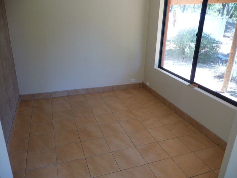 322 Leschenaultia Drive, CHITTERING WA 6084, Chittering - Thumbnail 7