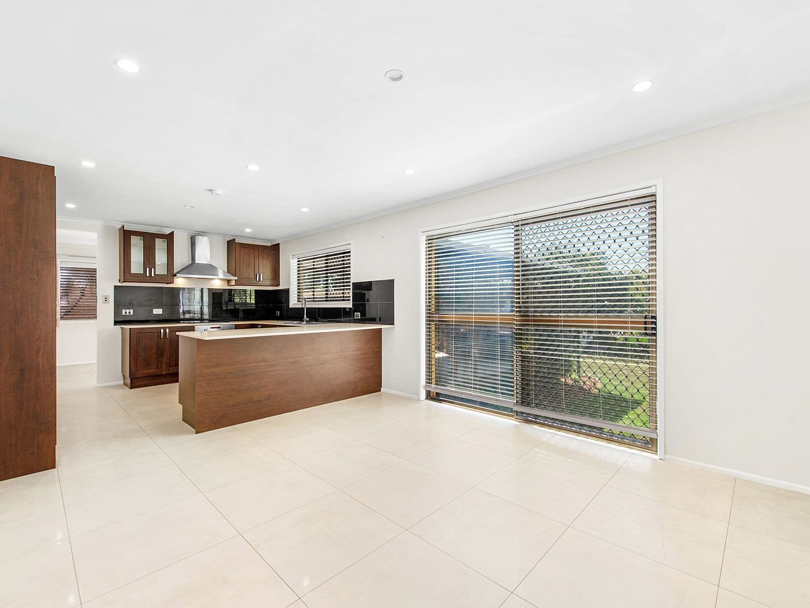 37 Devona Street, Aspley QLD 4034, Aspley - Thumbnail 8