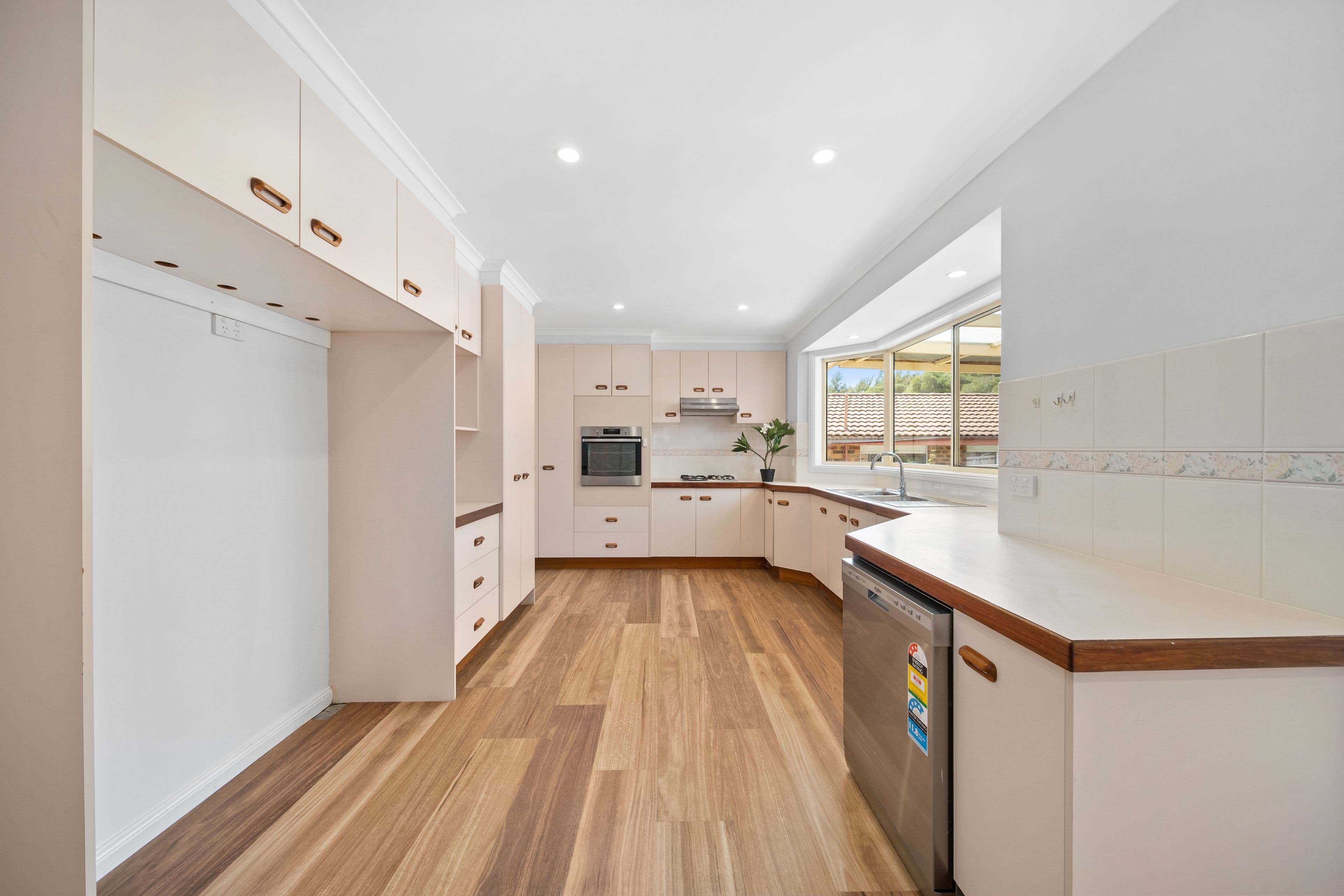 25 Bilkurra Street, Queanbeyan West NSW 2620, Queanbeyan West - Thumbnail 6
