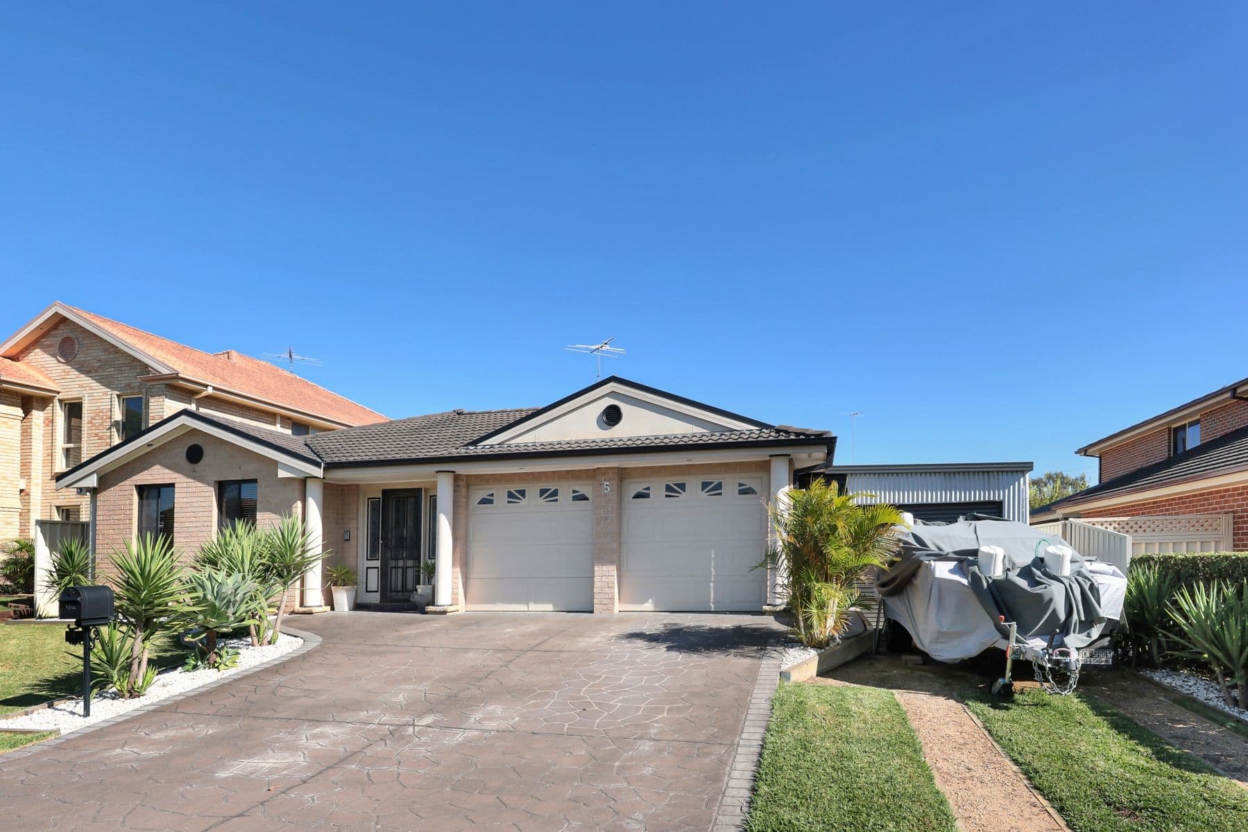 5 Kingsfield Avenue, Glenmore Park NSW 2745, Glenmore Park - Thumbnail 2