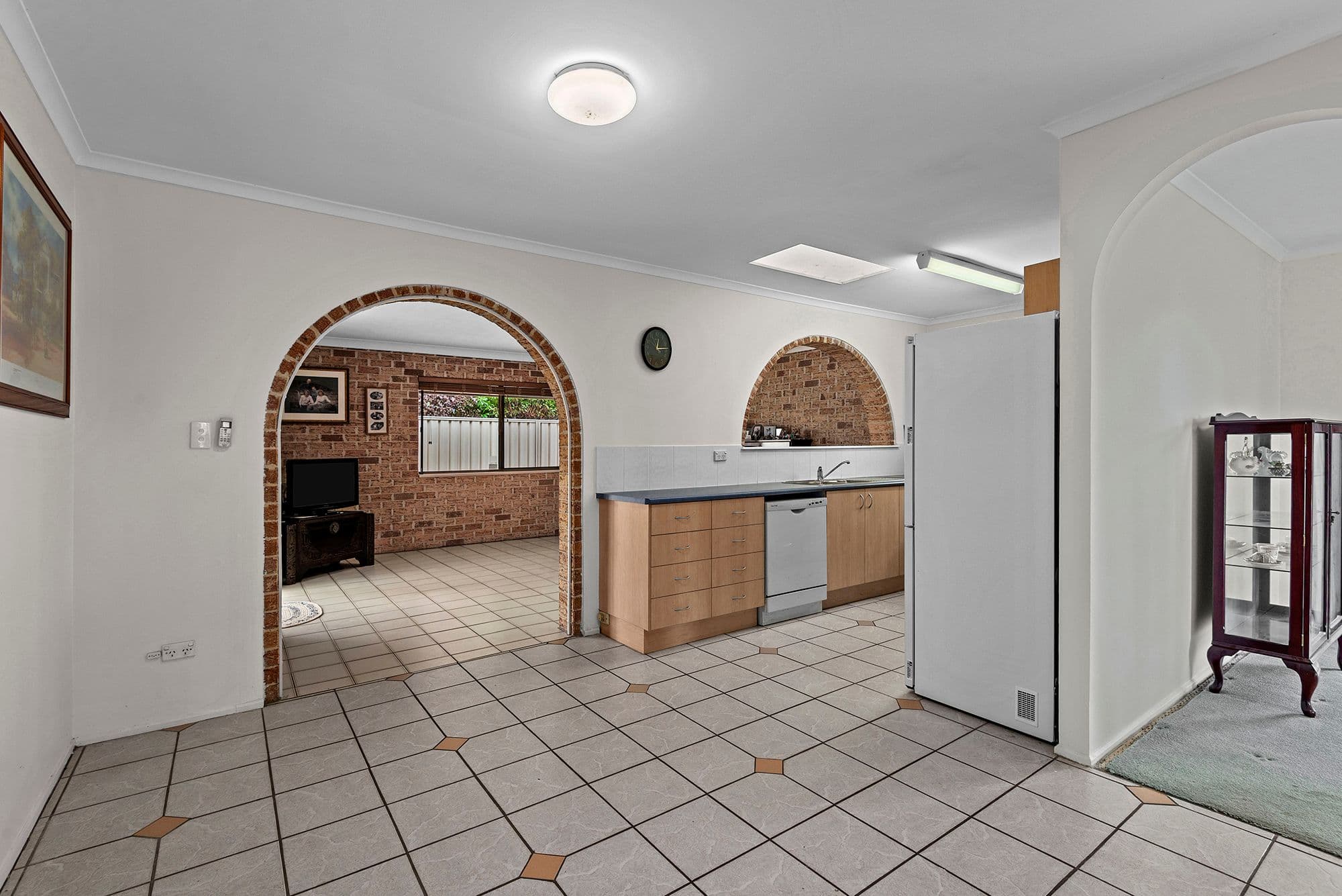 27 Intrepid Street, Jamboree Heights QLD 4074, Jamboree Heights - Thumbnail 4
