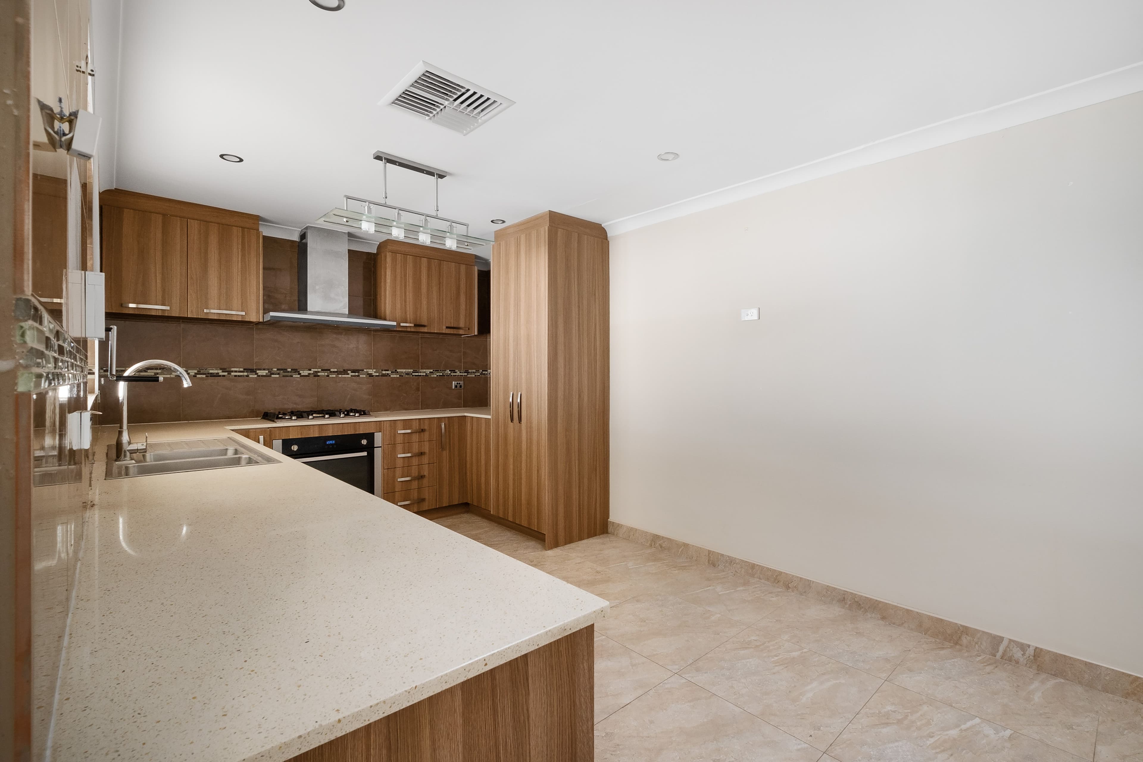 12 Toucan Way, Ballajura WA 6066, Ballajura - Thumbnail 4