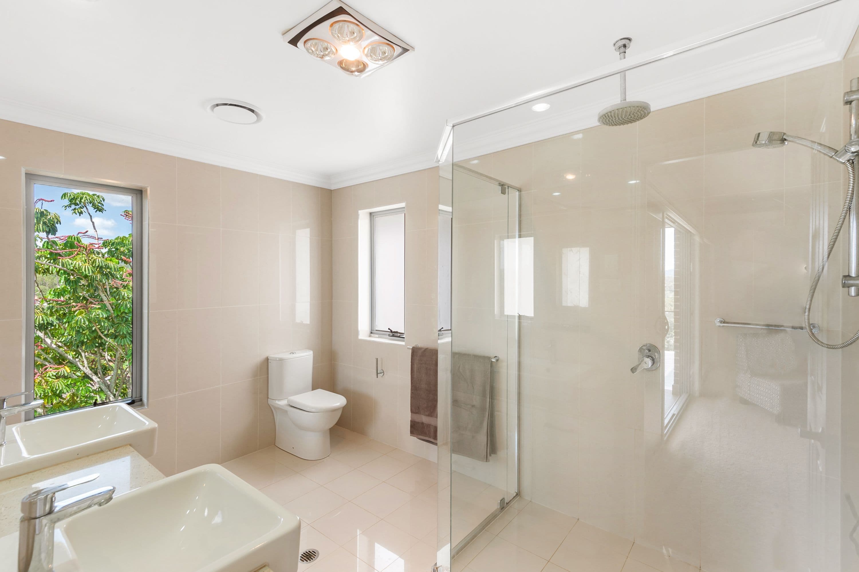 37 Aberfeldy Street, Kenmore QLD 4069, Kenmore - Thumbnail 3