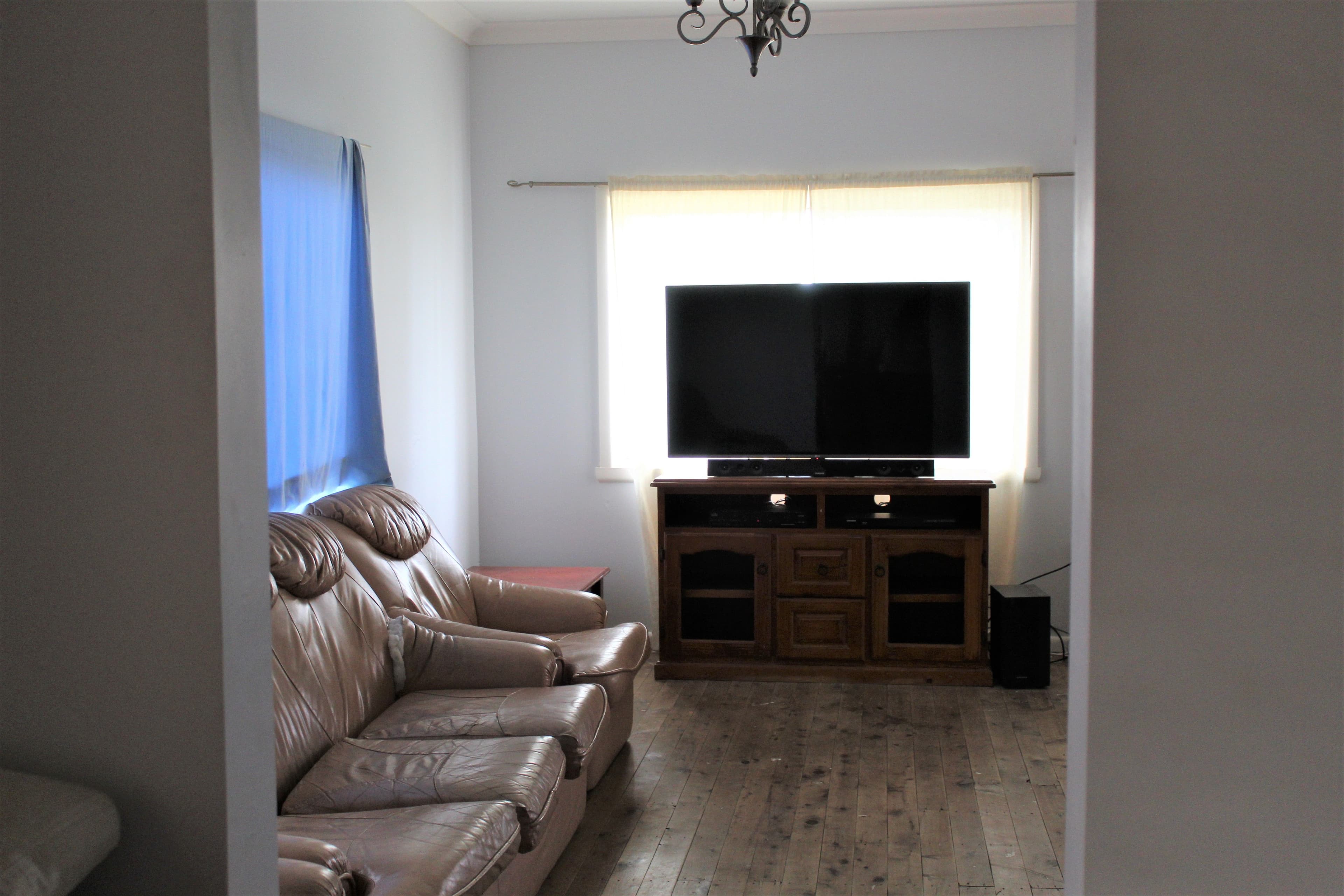 26 Grenfell Street, Parkes NSW 2870, Parkes - Thumbnail 4