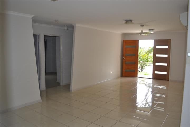 23 Oxley Drive, South Gladstone QLD 4680, South Gladstone - Image 1