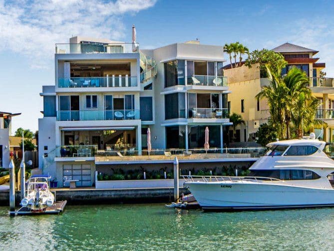 11 Westminster Court, SOVEREIGN ISLANDS QLD 4216, Sovereign Islands - Thumbnail 2