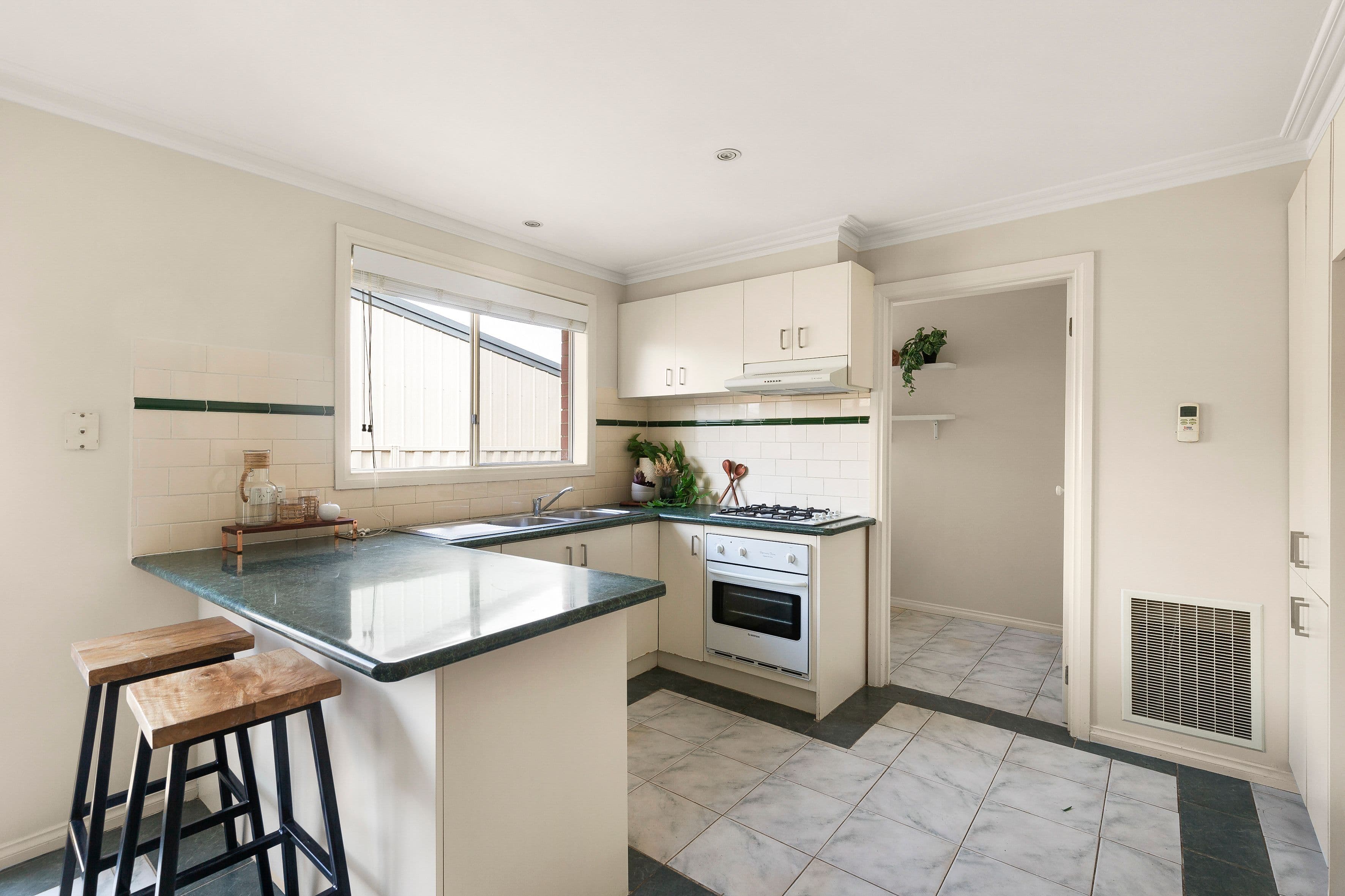 25 Tonkin Avenue, Coburg North VIC 3058, Coburg North - Thumbnail 5