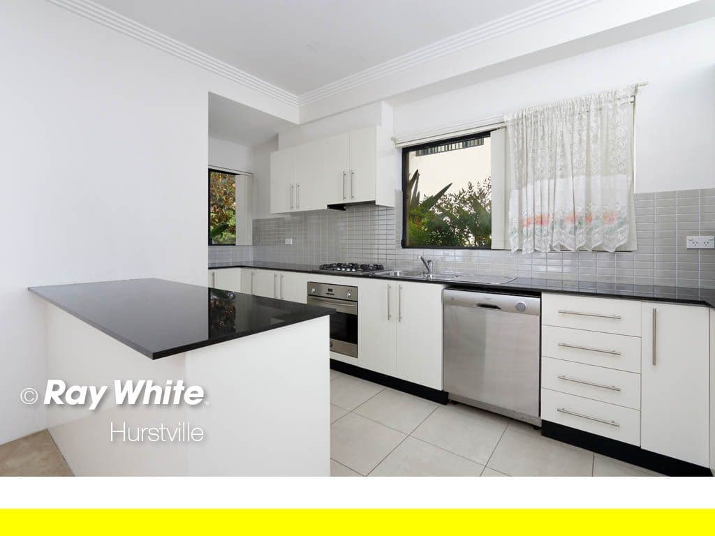 69 Shankland Boulevard, Meadow Heights VIC 3048, Meadow Heights - Thumbnail 3
