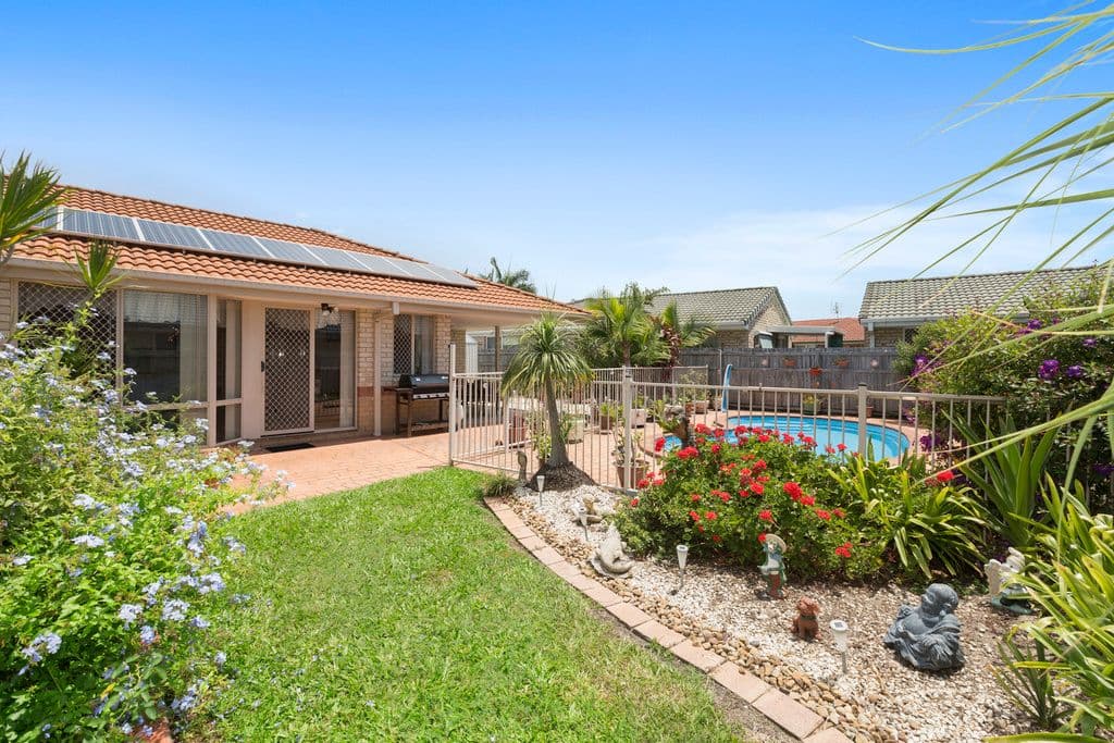 15 Riversdale Boulevard, Banora Point - Thumbnail 4