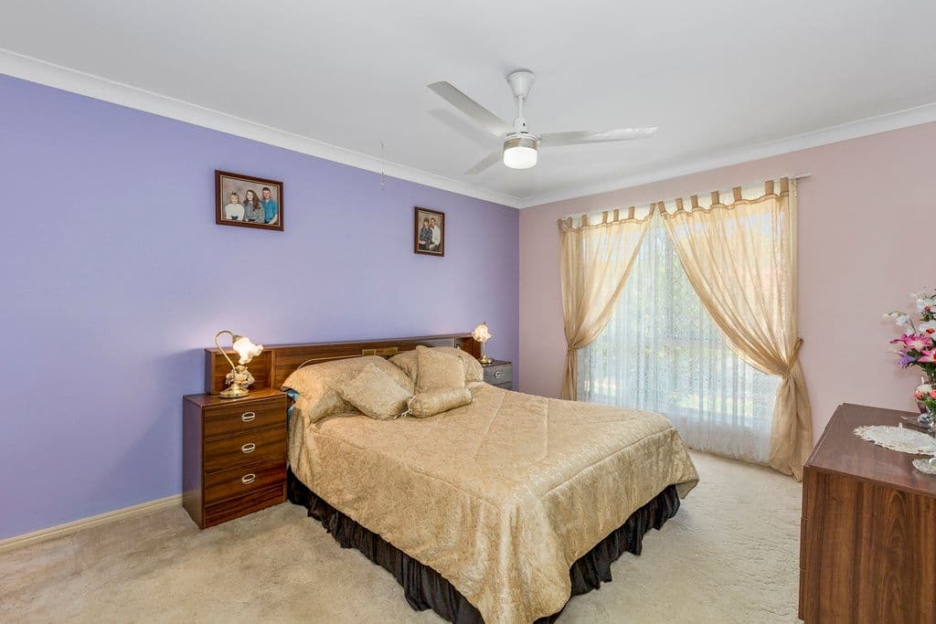 15 Riversdale Boulevard, Banora Point - Thumbnail 8