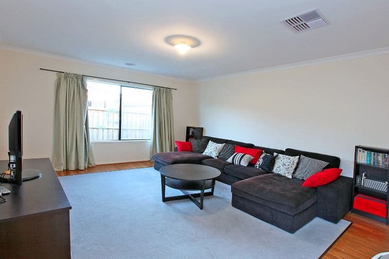 6 Doherty Way, LALOR VIC 3075, Lalor - Thumbnail 6