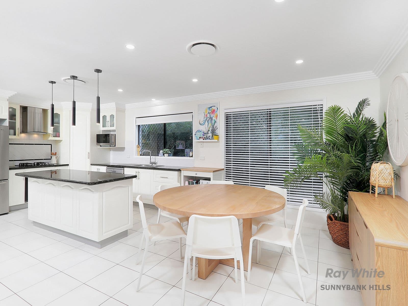 28 Harvey Place, Calamvale QLD 4116, Calamvale - Thumbnail 5