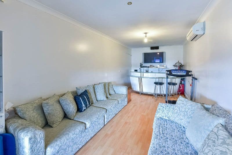 43 Bardolph Avenue, Rosemeadow - Thumbnail 5