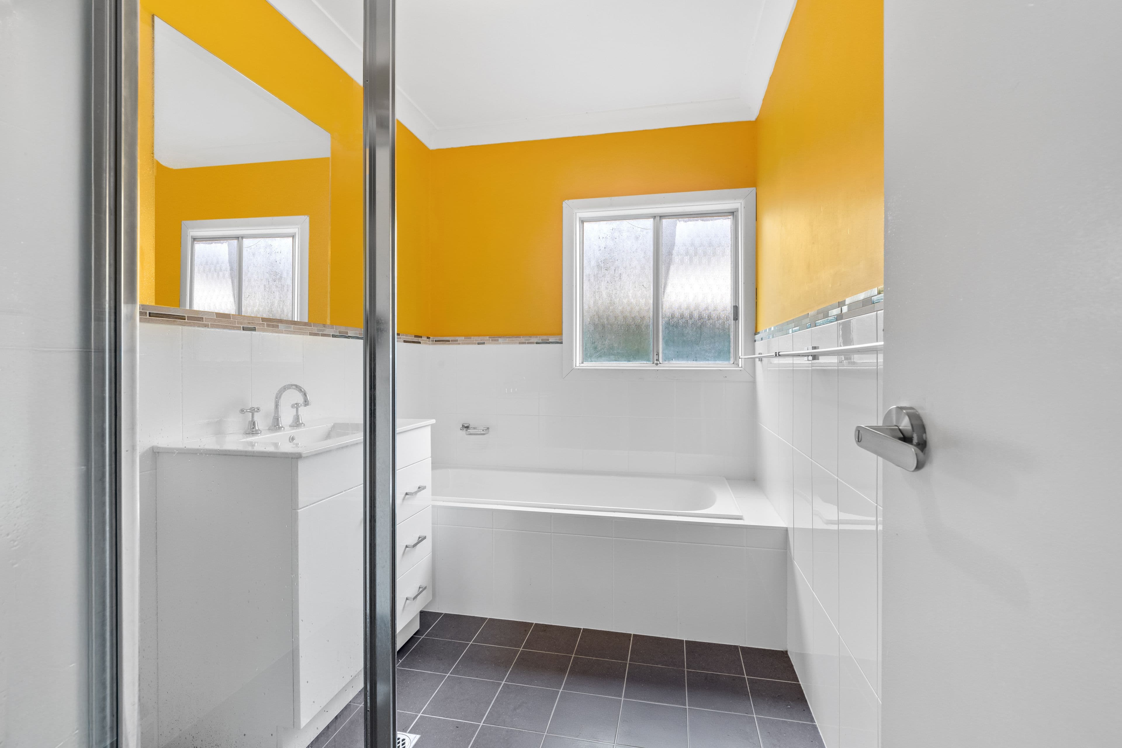 155 Scenic Drive, Budgewoi NSW 2262, Budgewoi - Thumbnail 7