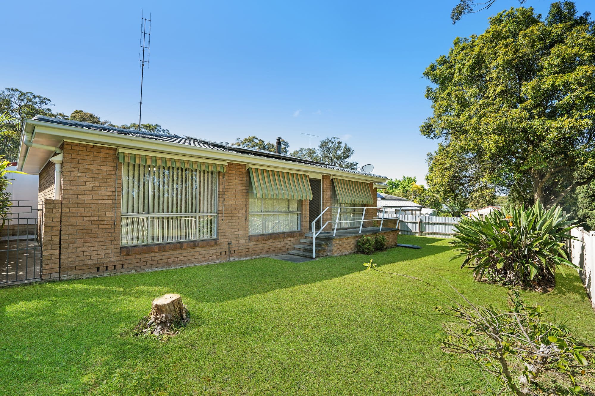 13 Buckingham Close, Thornton NSW 2322, Thornton - Thumbnail 2