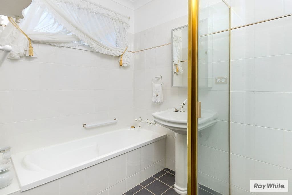 19 Burrell Crescent, DAPTO NSW 2530, Dapto - Thumbnail 7