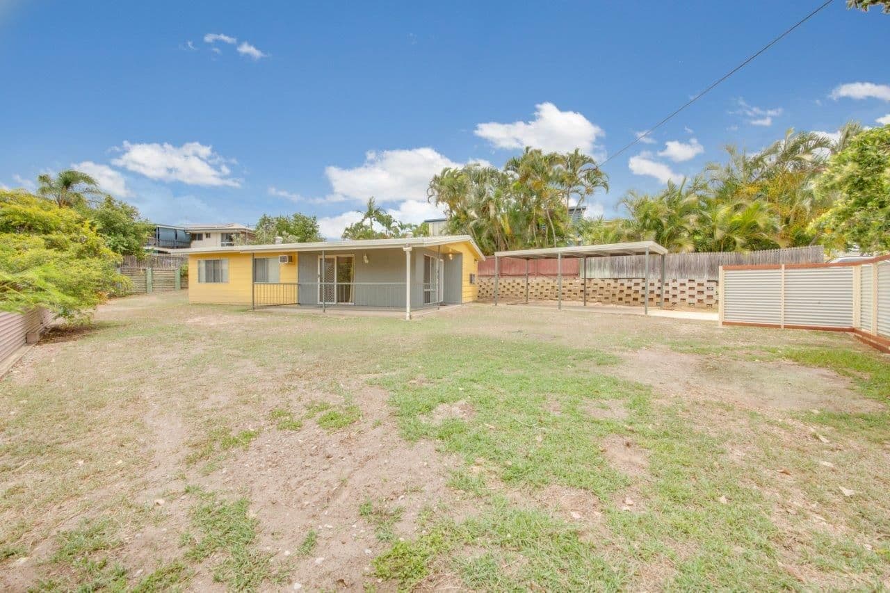 114 Malpas Street, Boyne Island QLD 4680, Boyne Island - Thumbnail 2