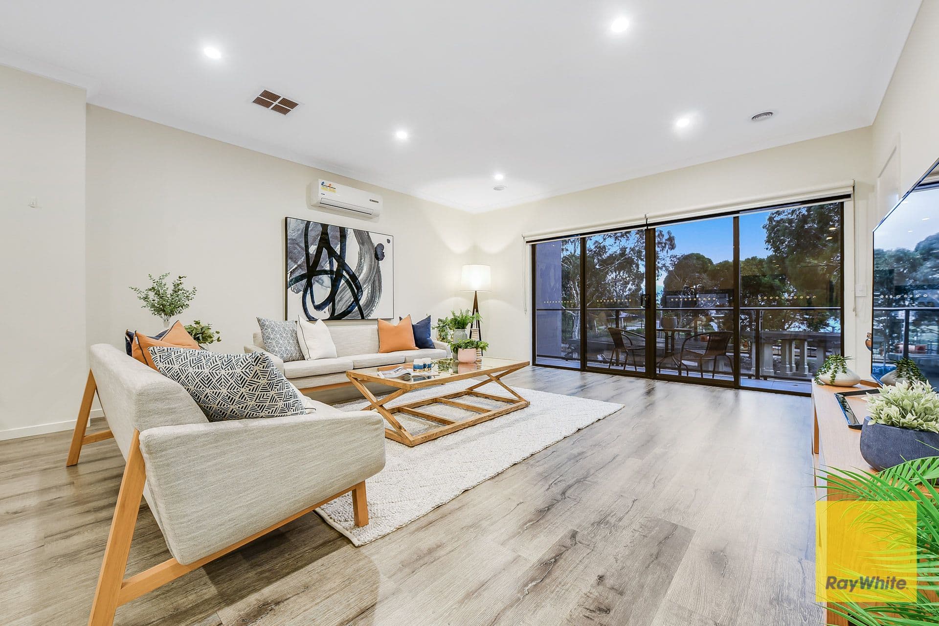 1A Arbour Rise, Pakenham VIC 3810, Pakenham - Thumbnail 3