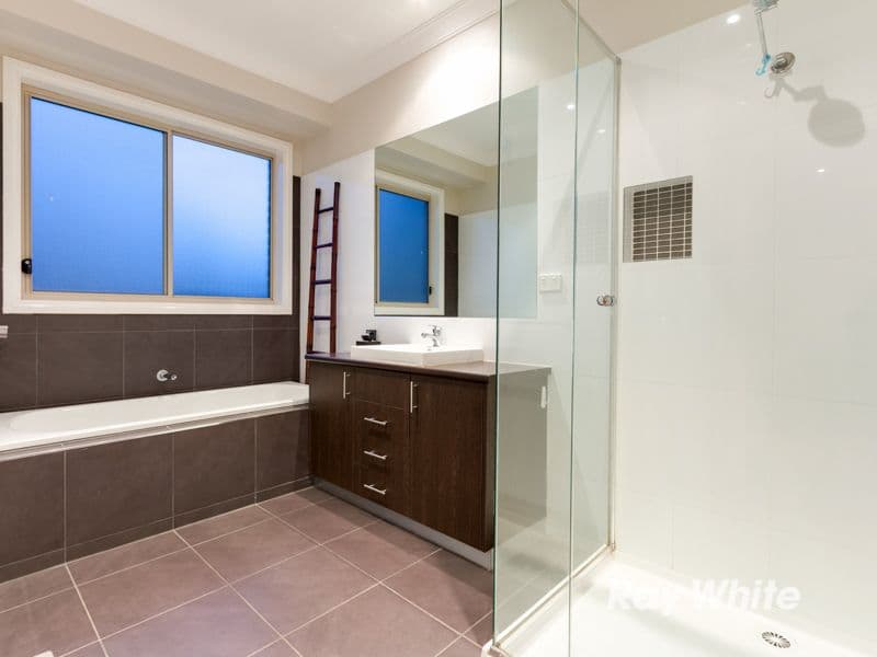 8 Coromandel Crescent South, Knoxfield VIC 3180, Knoxfield - Thumbnail 8