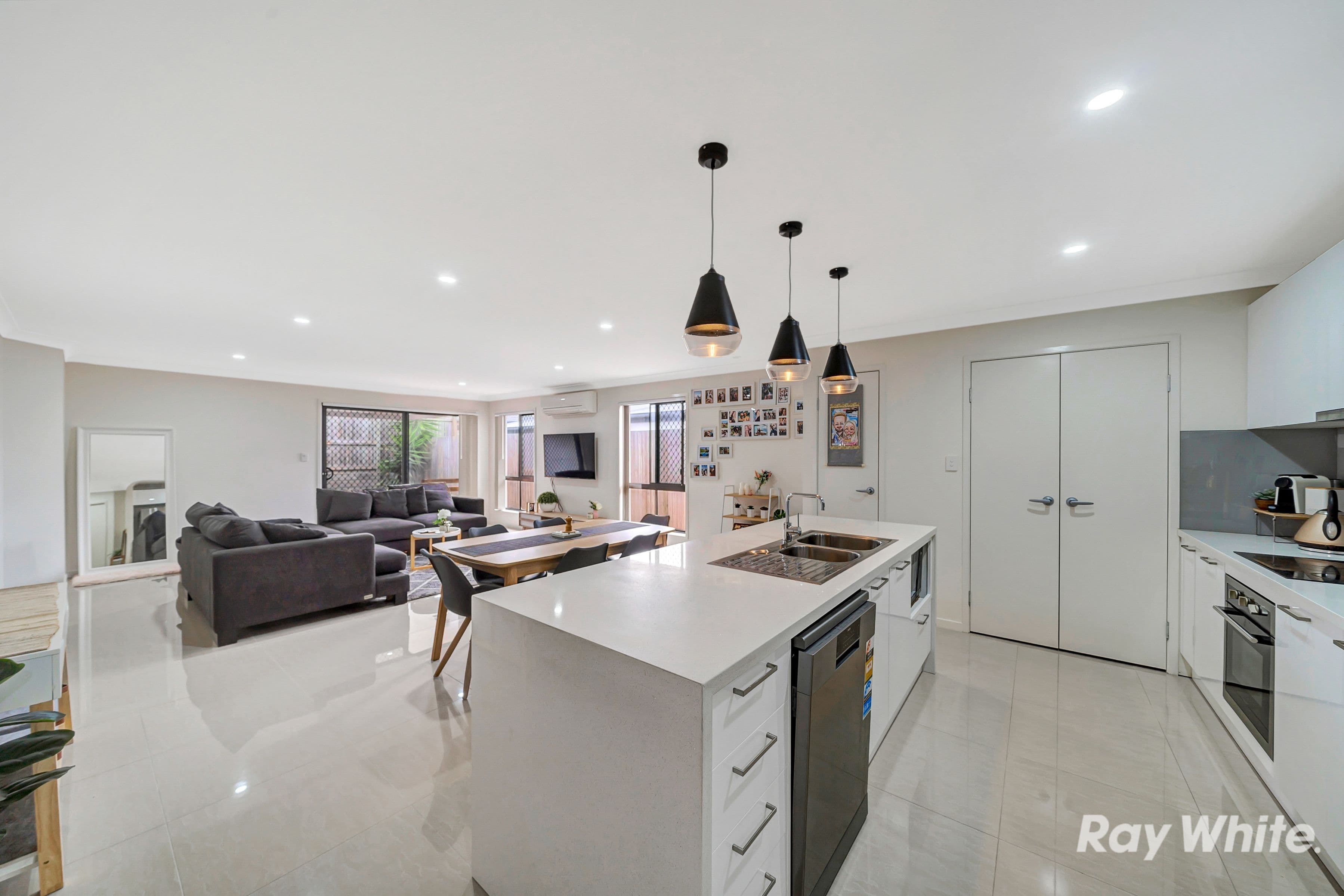 7 Vivienne Way, Marsden QLD 4132, Marsden - Thumbnail 4
