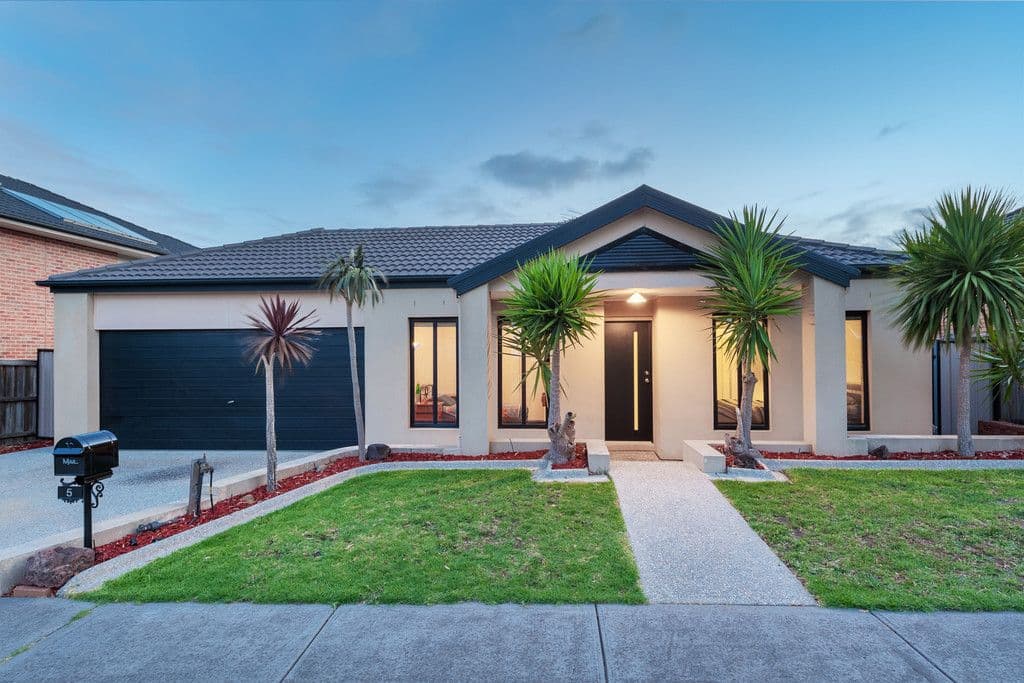 5 Olrig Grove, Craigieburn VIC 3064, Craigieburn - Image 1