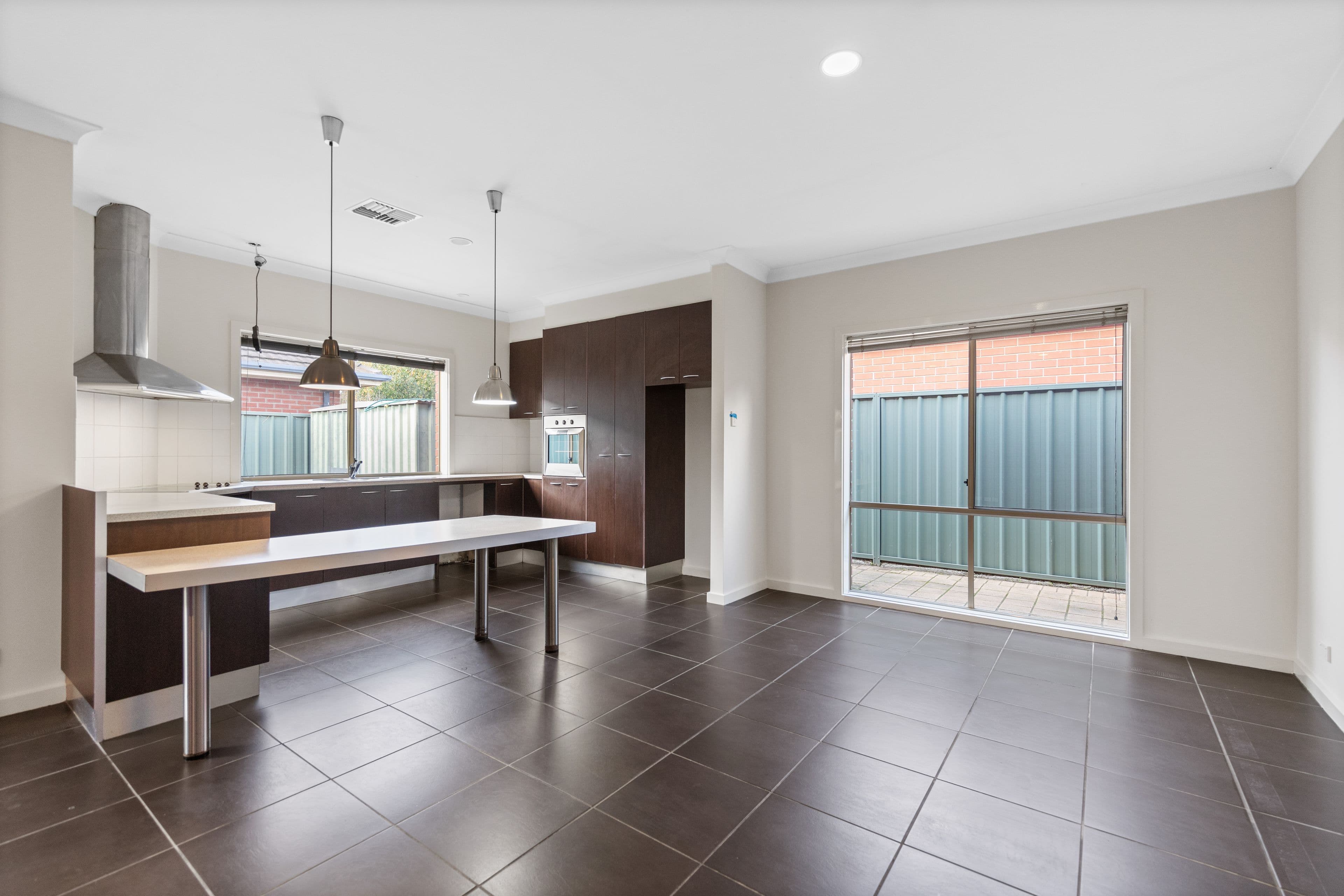3 Coopers Crescent, Mawson Lakes SA 5095, Mawson Lakes - Thumbnail 2
