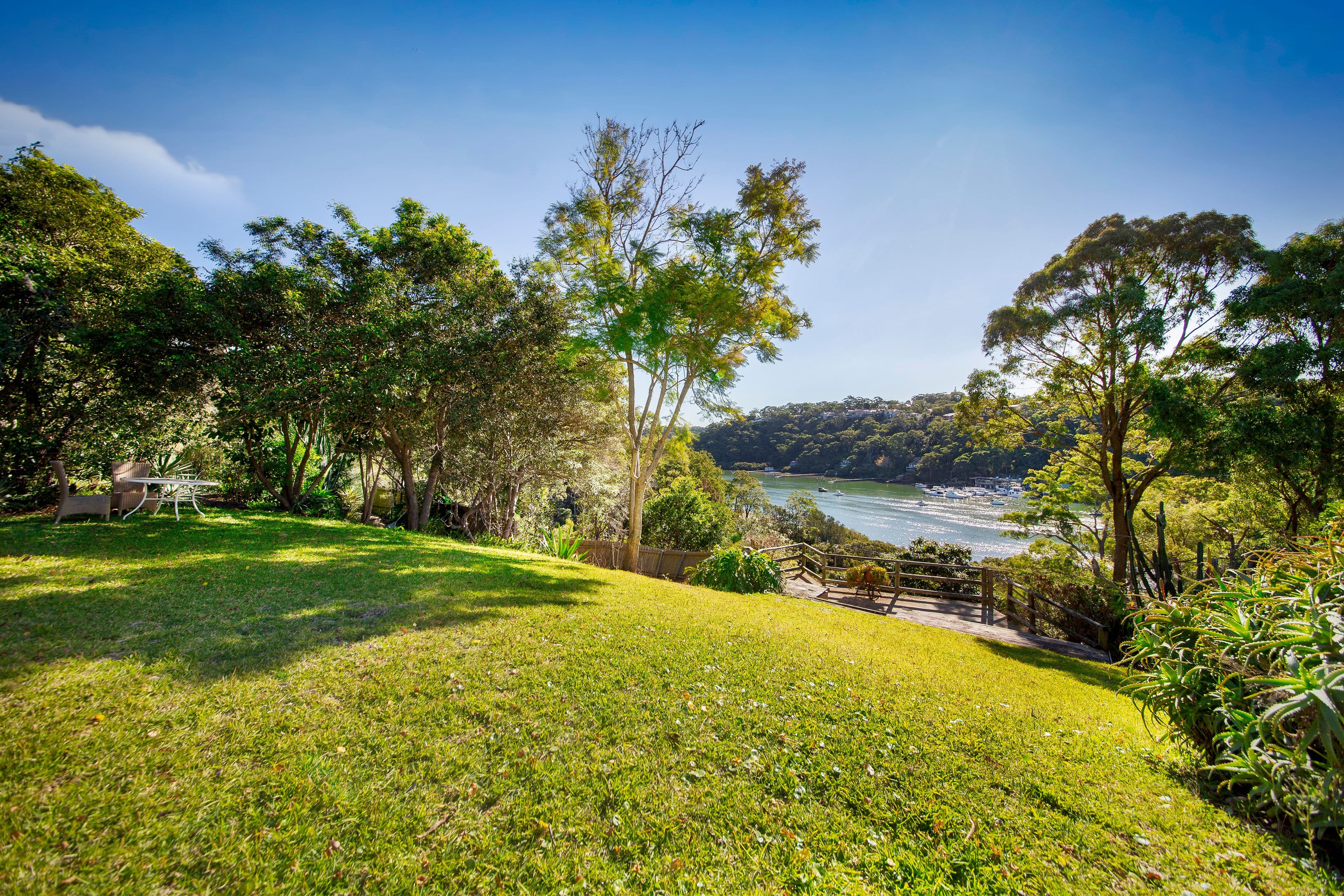 28 Mcpherson Place, Illawong - Thumbnail 2