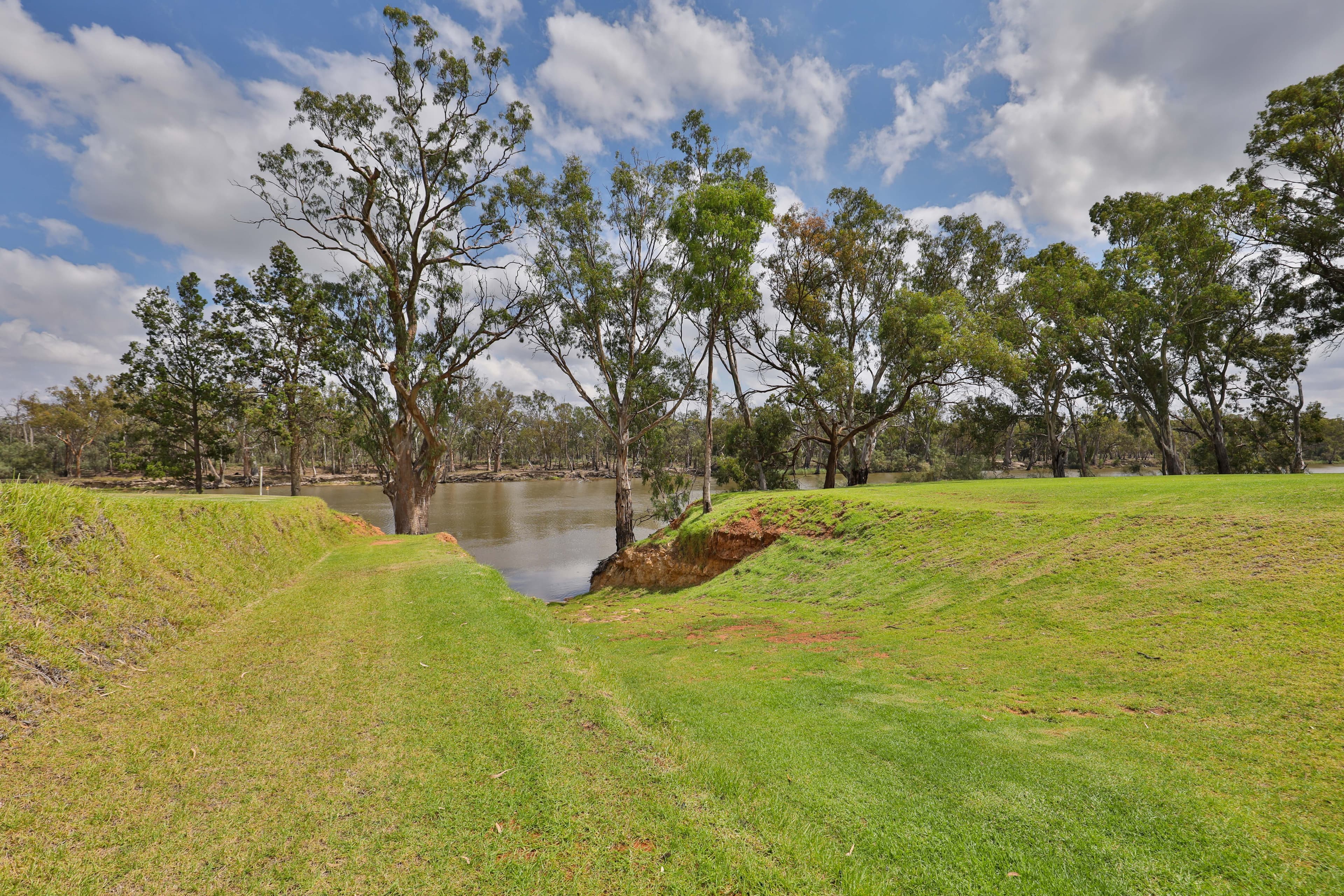 Lot 2, 6389 Sturt Highway, Trentham Cliffs NSW 2738, Trentham Cliffs - Thumbnail 3