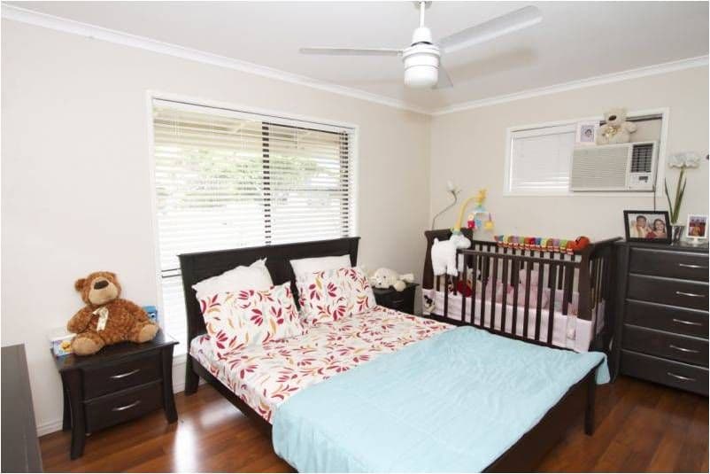5 Torelliana Drive, STRATHPINE QLD 4500, Strathpine - Thumbnail 4