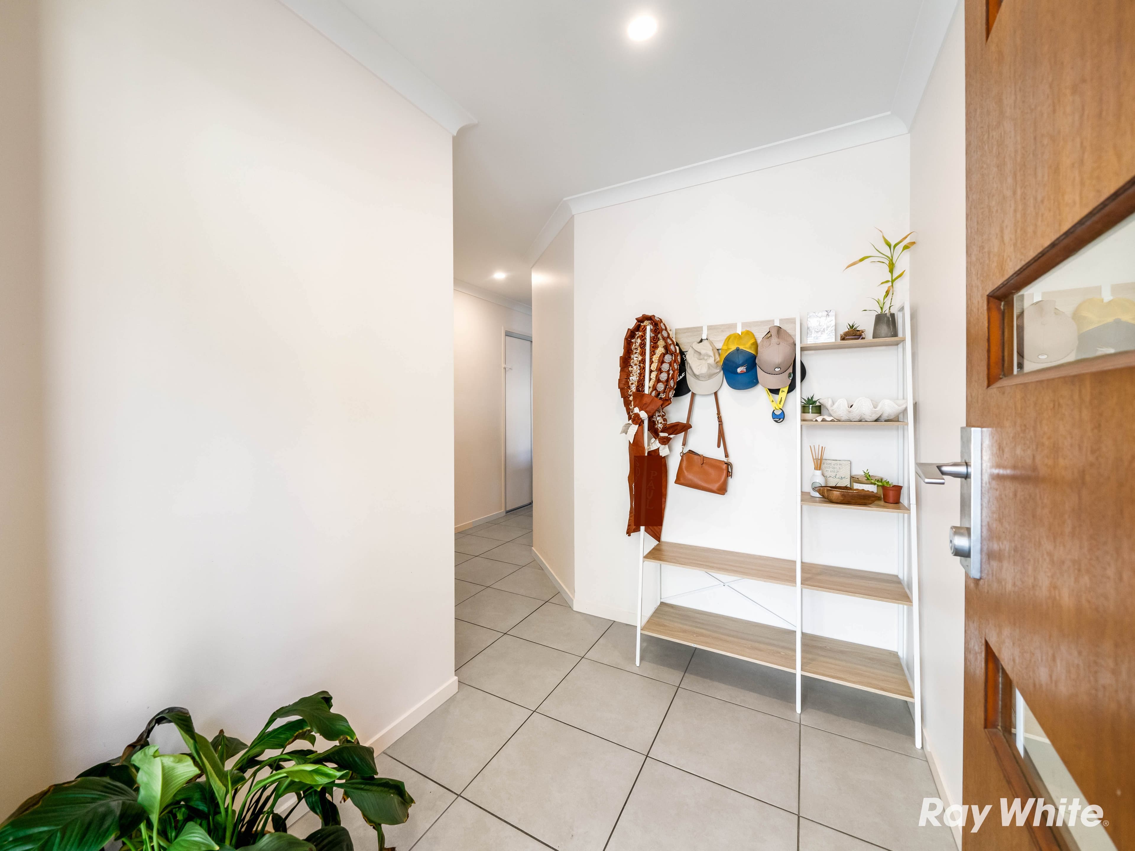 28 Sedgemoor Street, Carseldine QLD 4034, Carseldine - Thumbnail 3