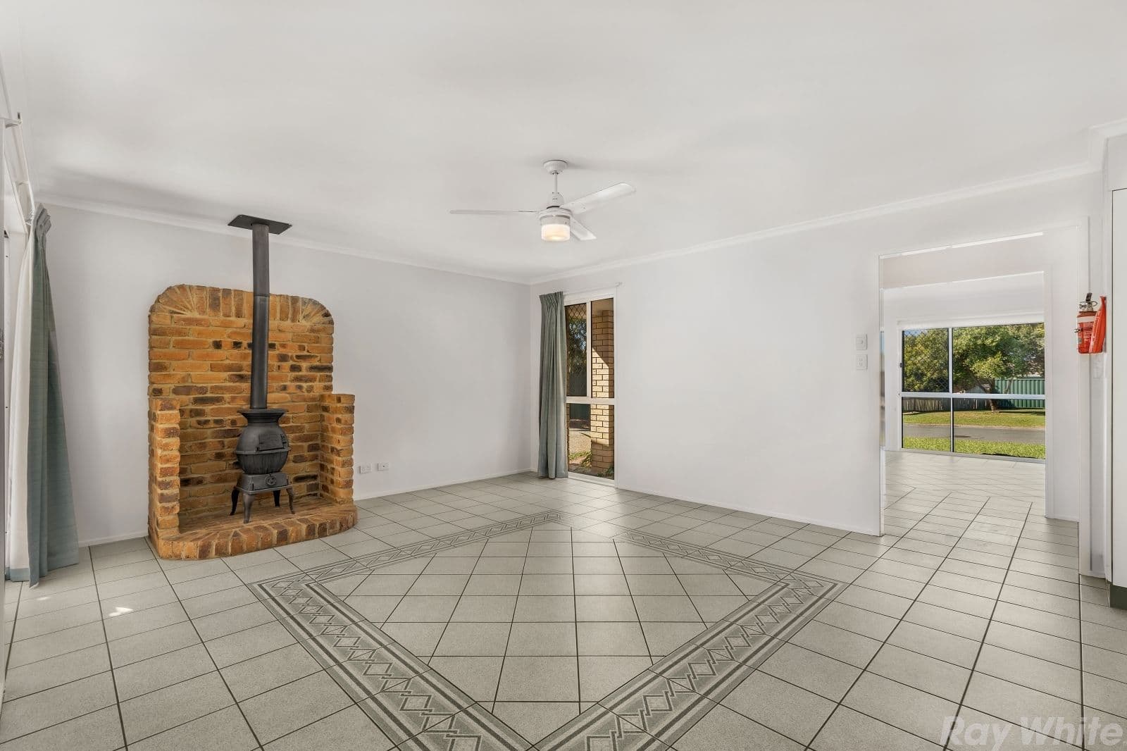 15 Trafalgar Crescent, Lilydale, Lilydale - Thumbnail 4