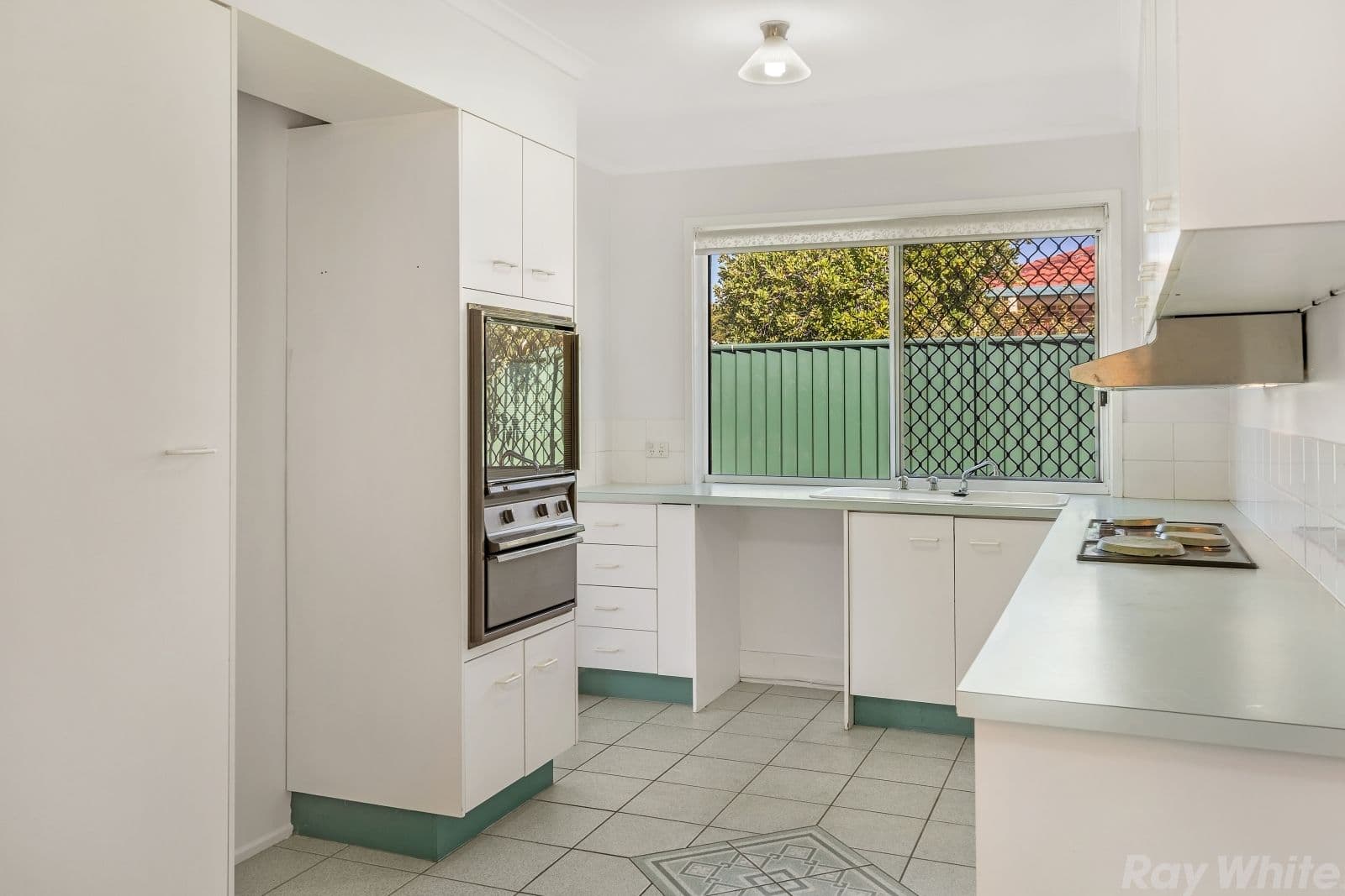 15 Trafalgar Crescent, Lilydale, Lilydale - Thumbnail 7
