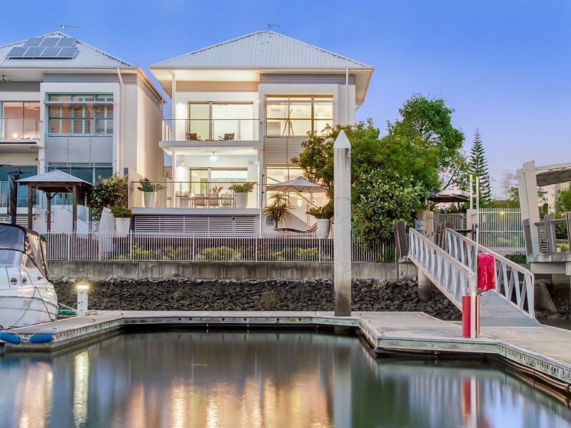 32 Onshore Place, Helensvale QLD 4212, Helensvale - Thumbnail 3