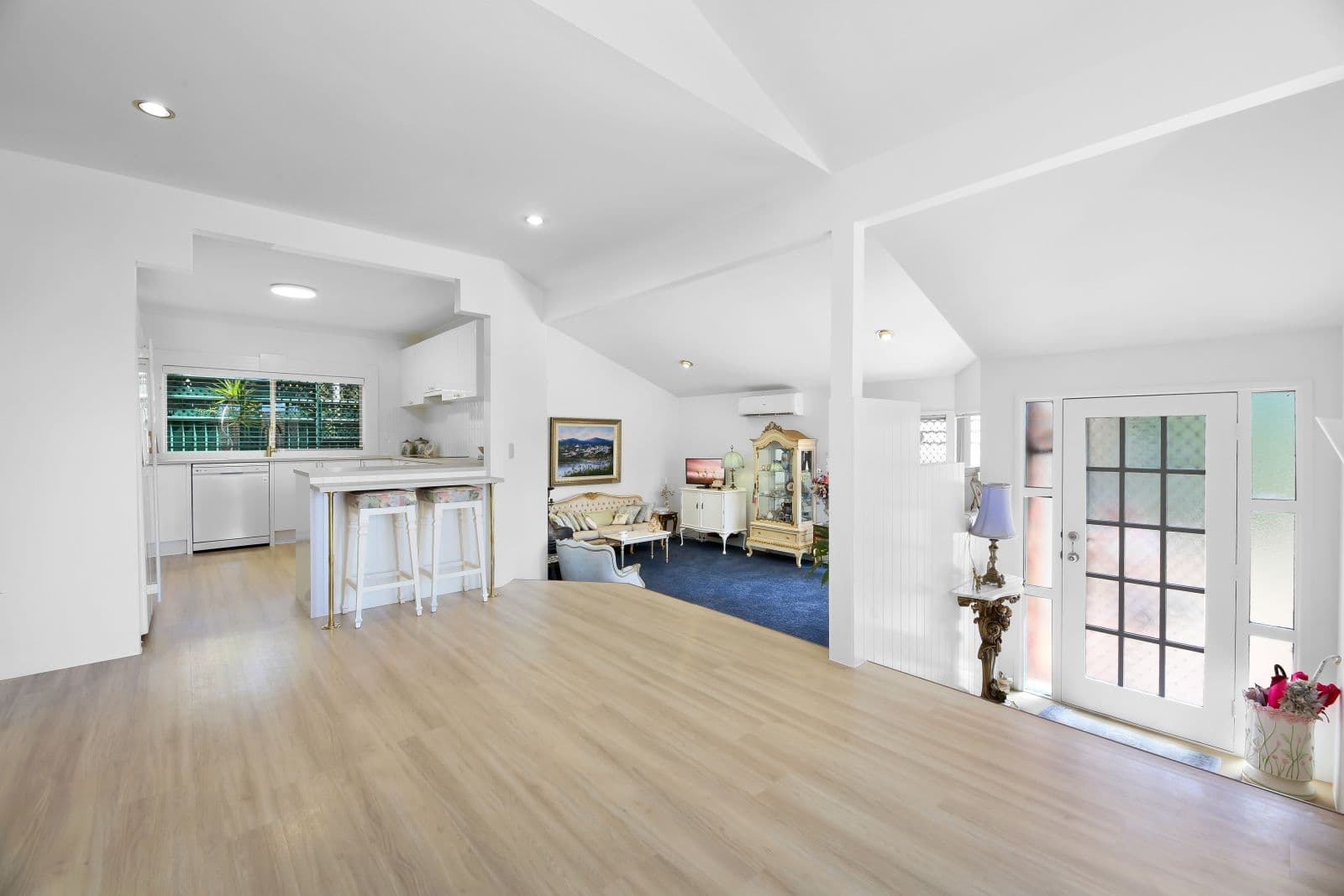 20 Yowani Street, Robina QLD 4226, Robina - Thumbnail 4