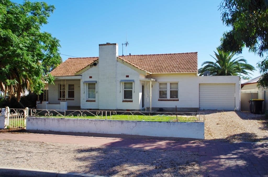 170 Sixteenth Street, Renmark SA 5341, Renmark - Image 1