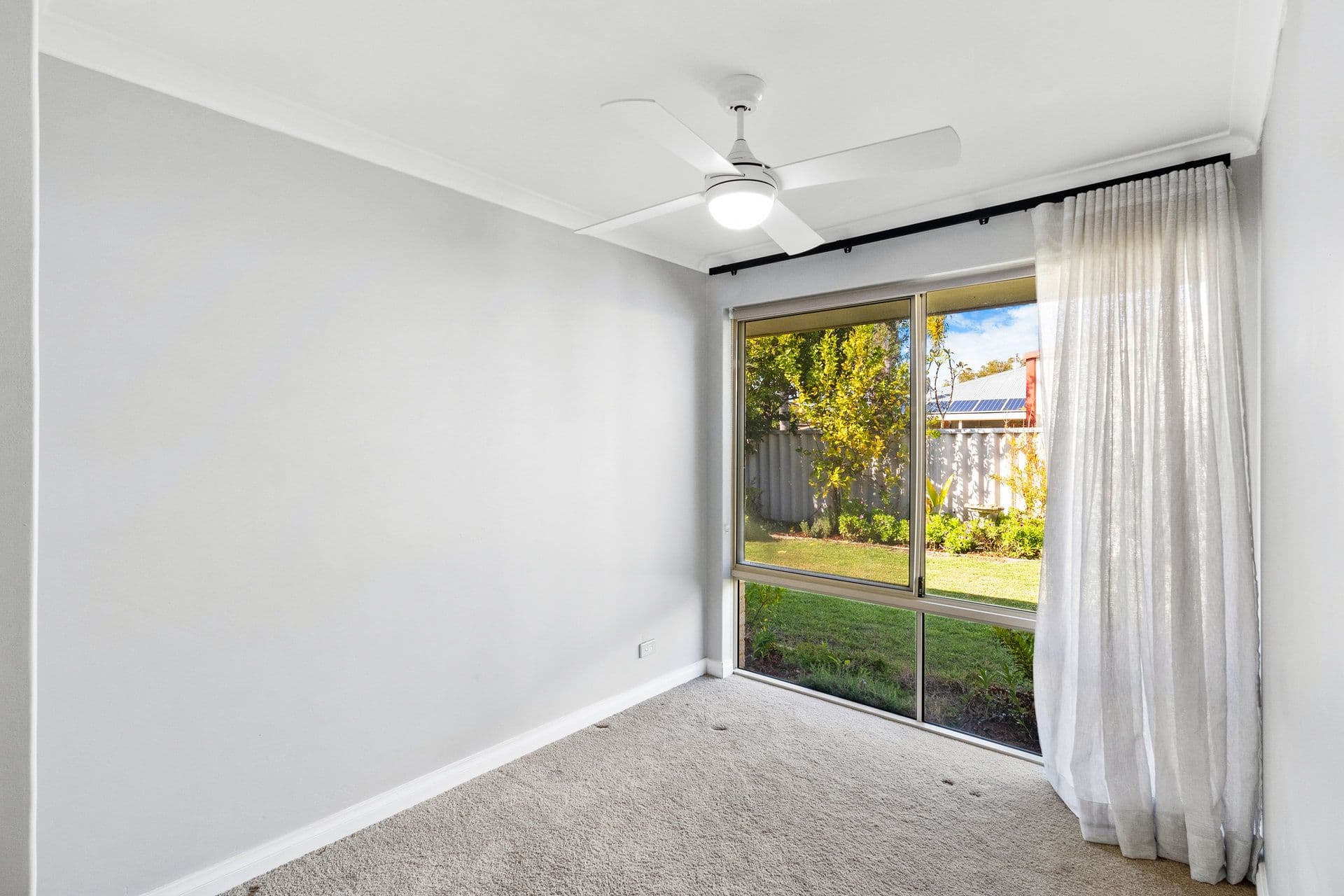 25 Nooyan Close, South Guildford WA 6055, South Guildford - Thumbnail 7
